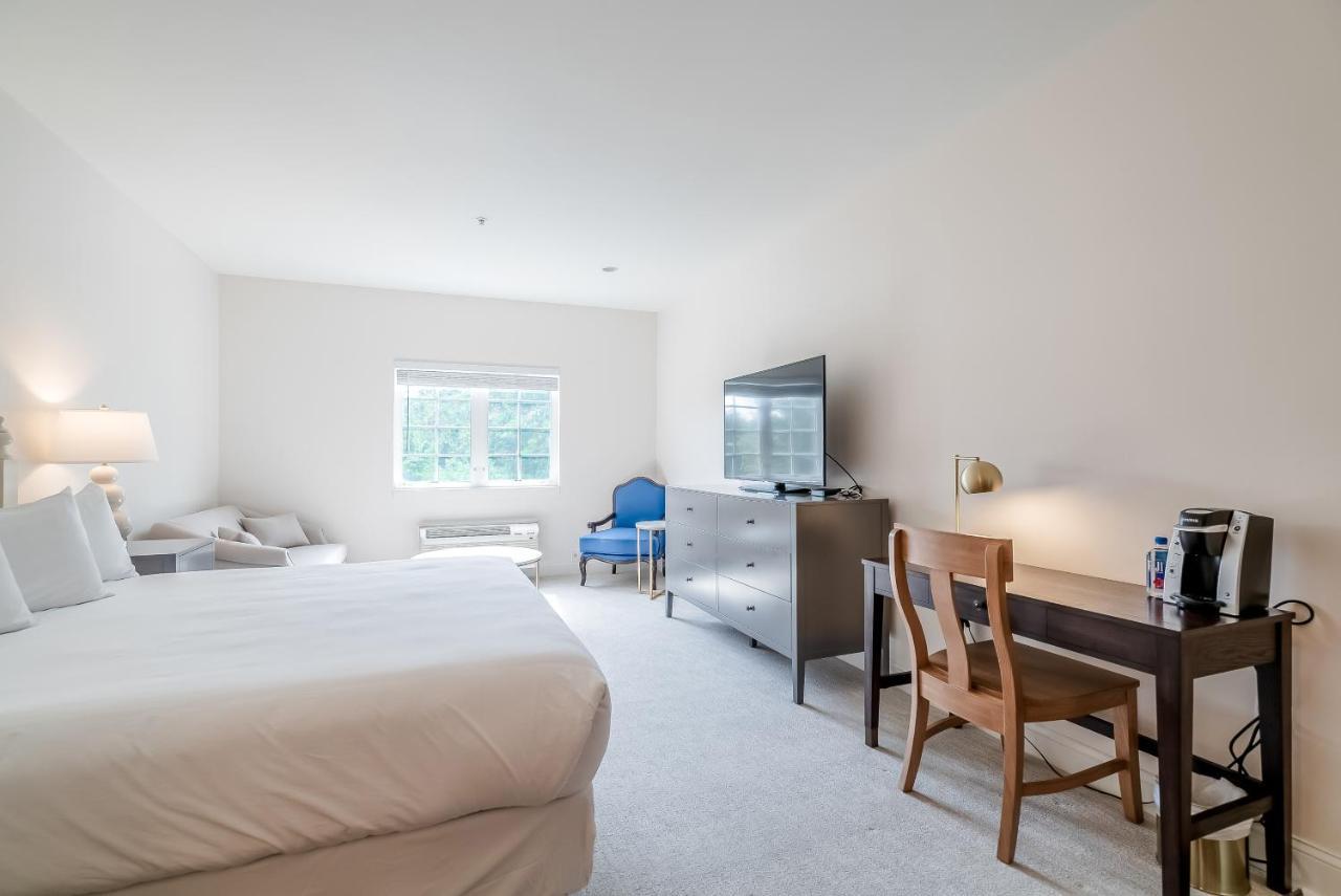 Hotel Chateau Renault 3*